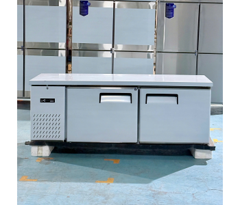 Tủ bàn Đông Công Nghiệp Lightcool 1M8 BL-1800 380L