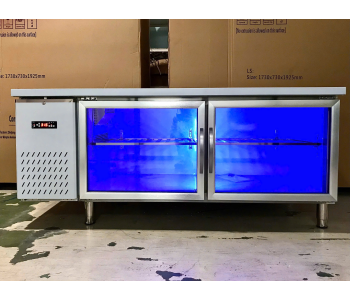 Tủ bàn Mát Cửa Kính Lightcool 1M8 380L BL-1800 A-ECO TIẾT KIỆM ĐIỆN