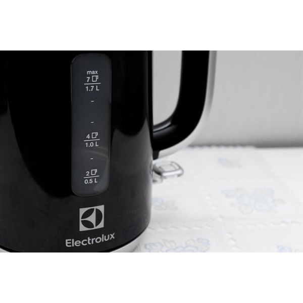 Ấm đun nước Electrolux 1.7 lít EEK3505