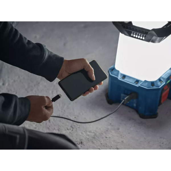 Đèn pin công trường Bosch GLA 18VH-7500 Solo 06014A5001 (chưa pin, sạc)