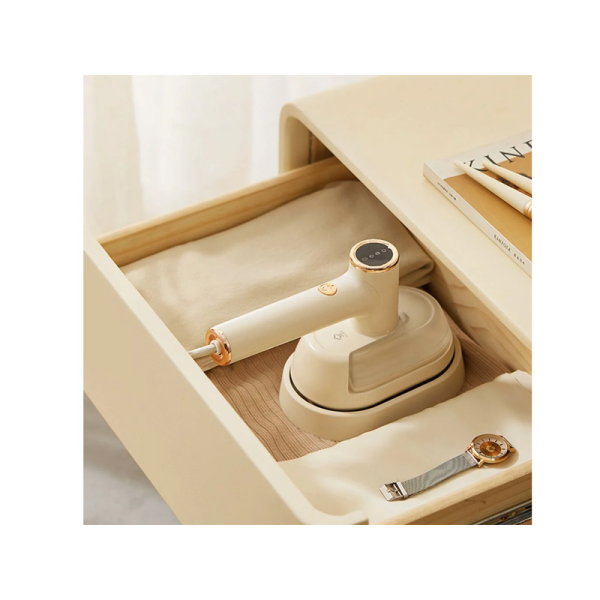 Bàn ủi hơi nước cầm tay Bear GTJ-A12Z2 Trắng Ngà