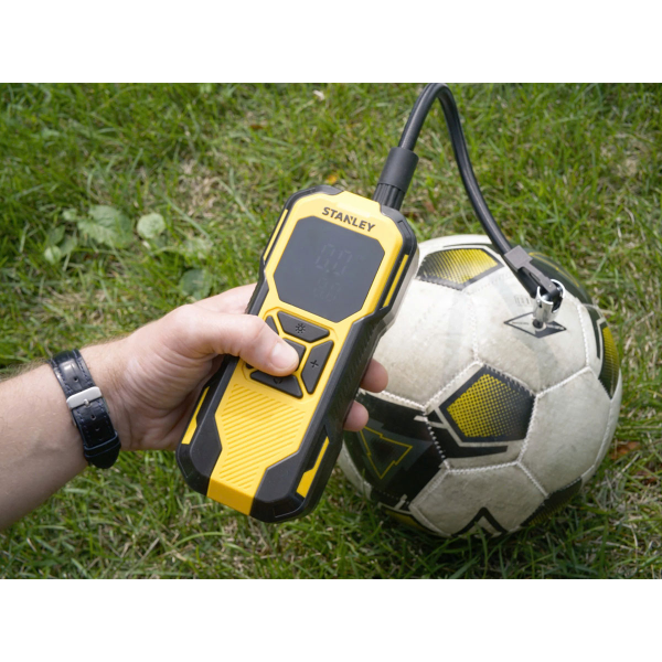 Máy bơm hơi dùng pin Stanley SXIF0101 (có đèn led, sạc dự phòng)