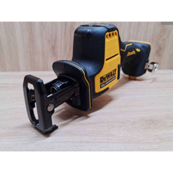 Máy cưa kiếm dùng pin Dewalt DCS369B - Chưa kèm pin, sạc