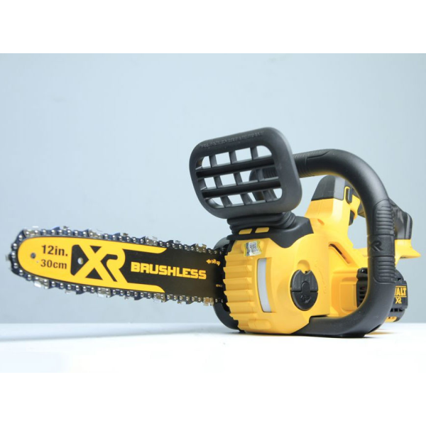 Máy cưa xích dùng pin 20V Max DeWalt DCCS620B 30cm - Chưa pin và sạc