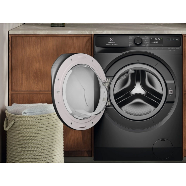 Máy giặt Electrolux UltimateCare 500 Inverter 11kg EWF1143P5SC Mới