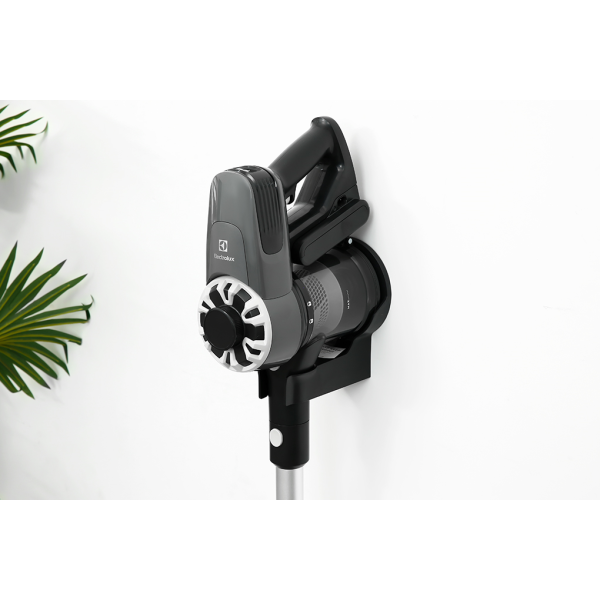 Máy hút bụi Electrolux EFP31315