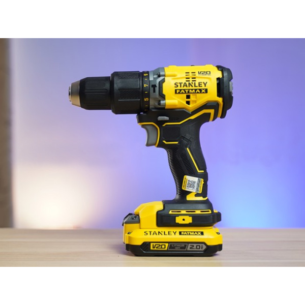 Máy khoan động lực dùng pin Stanley SBD715D2K