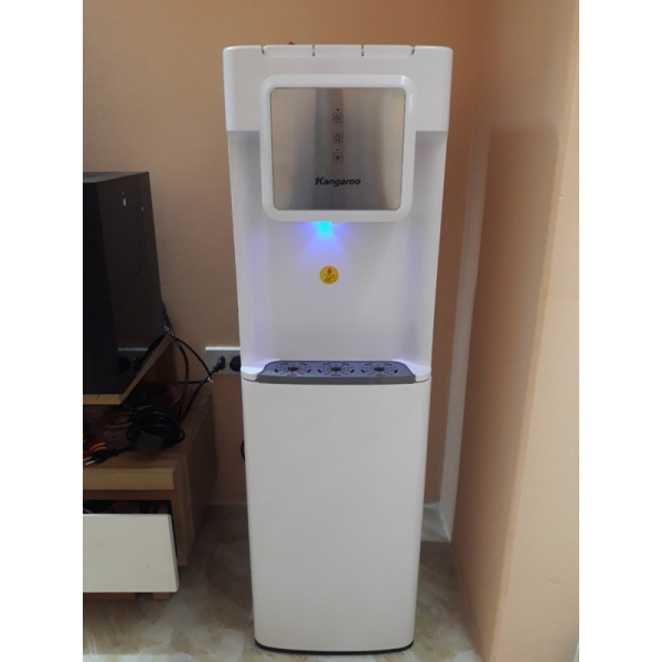 Máy làm nóng lạnh nước uống Kangaroo KG60A3