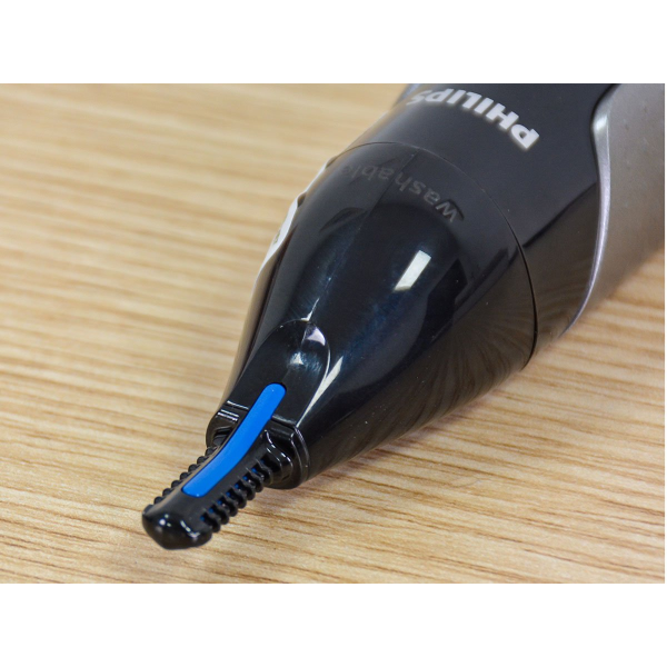 Máy tỉa lông mũi, tai và lông mày Philips NT3650/16