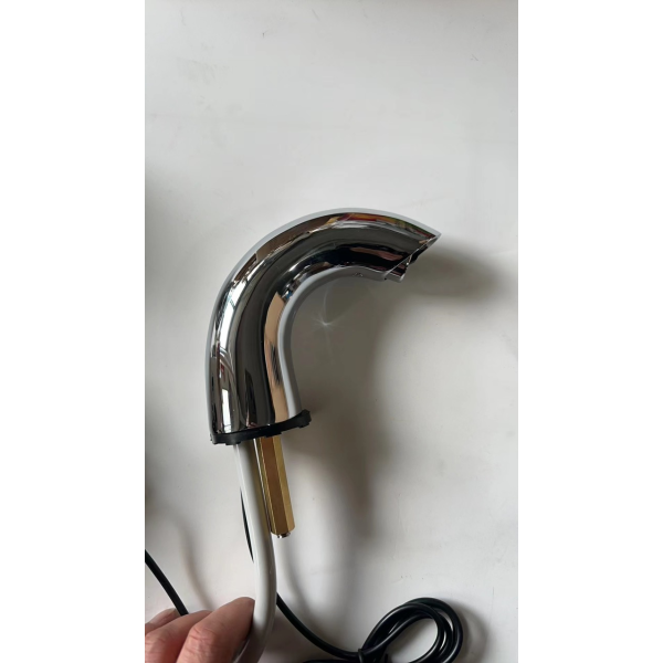  Vòi cảm ứng Sokimi SM-1127