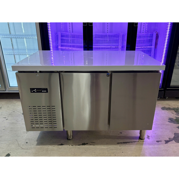 Tủ bàn Đông Lightcool 1M2 208L BL-1200 ECO