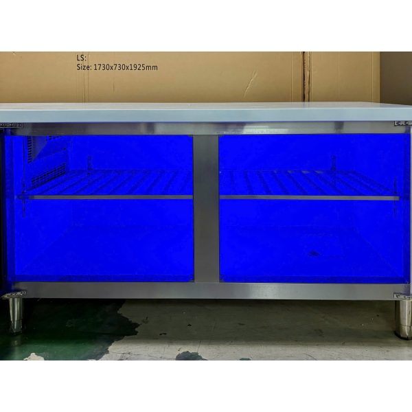 Tủ bàn Mát Cửa Kính Lightcool 1M8 380L BL-1800 A-ECO TIẾT KIỆM ĐIỆN
