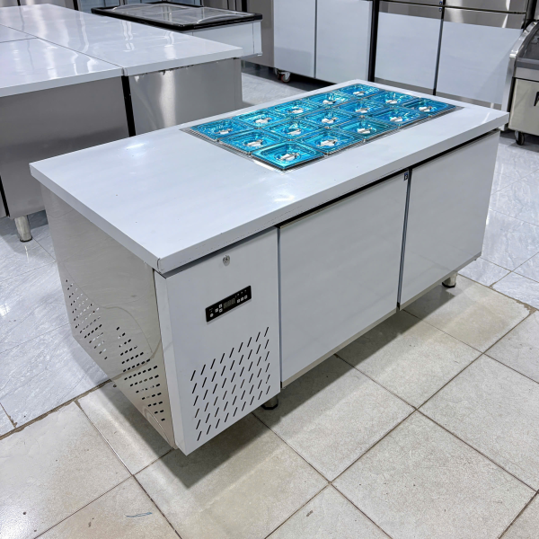 Tủ bàn Salad Lightcool 1M5 BL-1500 294L