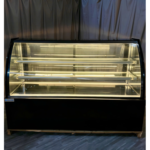 Tủ bánh kem kính cong 1.8m 3 tầng Lightcool DG-1800Y 680L