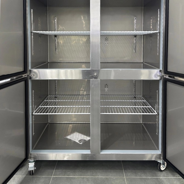 Tủ đông công nghiệp Cobi CB1.0L4AF