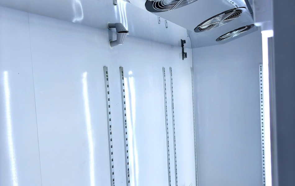 Tủ mát Lightcool 4 cánh LC-2380ZCW 2580 lít