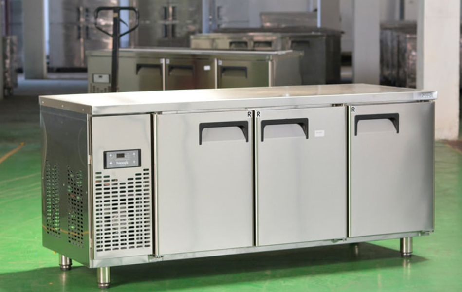 Bàn mát inox công nghiệp cao cấp Happys HWI-1800TR - Có quạt