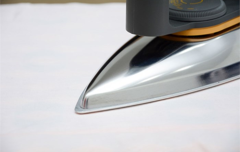 Bàn ủi khô Philips HD1172 1100W