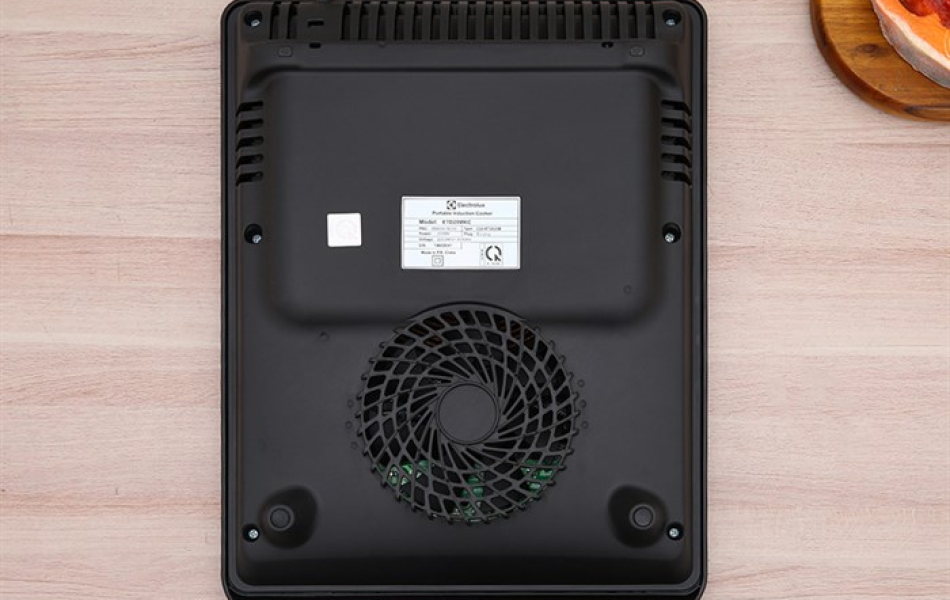 Bếp điện từ ELectrolux ETD29MKC