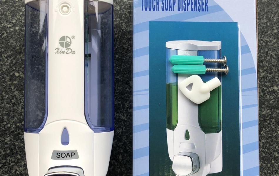 Hộp đựng dầu gội sữa tắm Xinda ZYQ-138