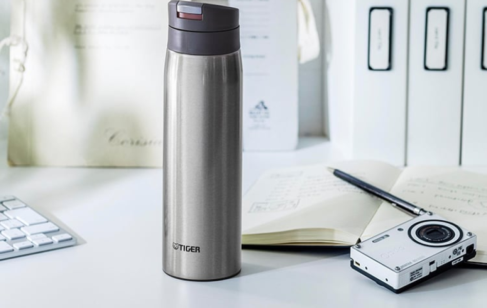  Bình giữ nhiệt  nắp bật 600ml Tiger MCX-A602 KE/XC