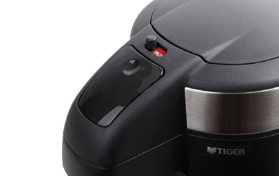 Bình thủy chứa Tiger MAA-A302 3 lít