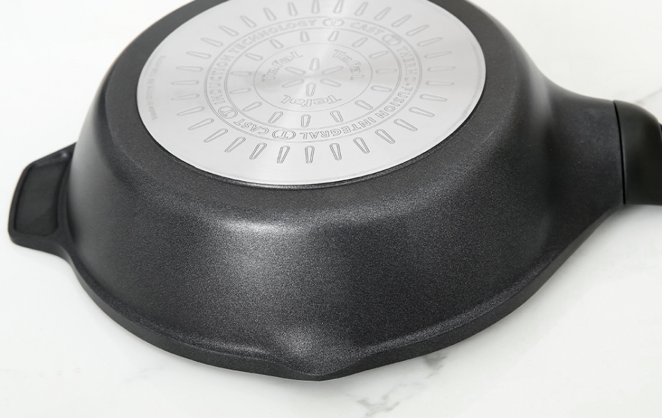 Chảo Đúc Chống Dính Tefal Robusto E2490444 - 24cm 