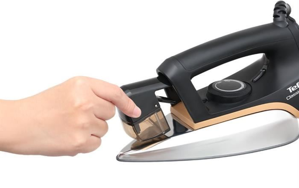 Bàn ủi khô Tefal FS3120L0 1300W