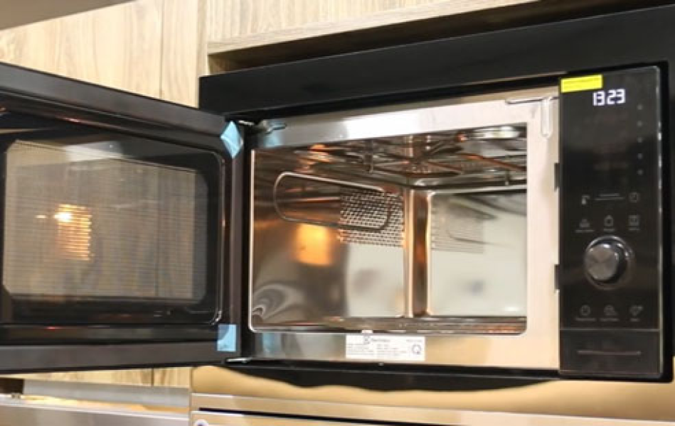 Lò vi sóng kết hợp nướng Electrolux EMSB30XCF 30 lít
