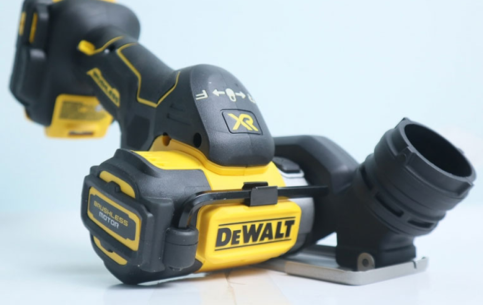 Máy cưa đĩa dùng pin 20V Max DeWalt DCS438B - Chưa pin Sạc