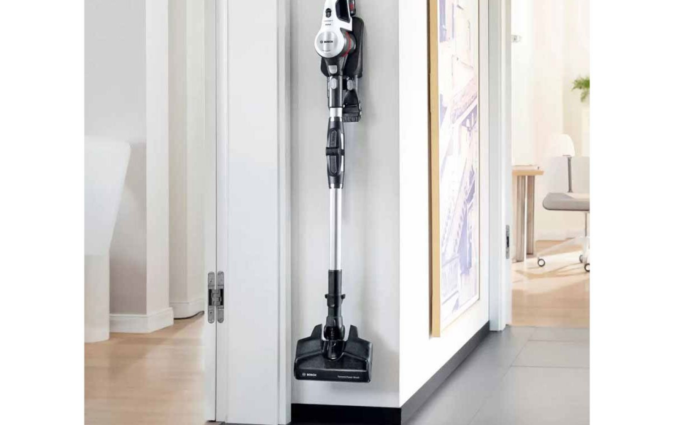 Máy hút bụi cầm tay Bosch BBS711W