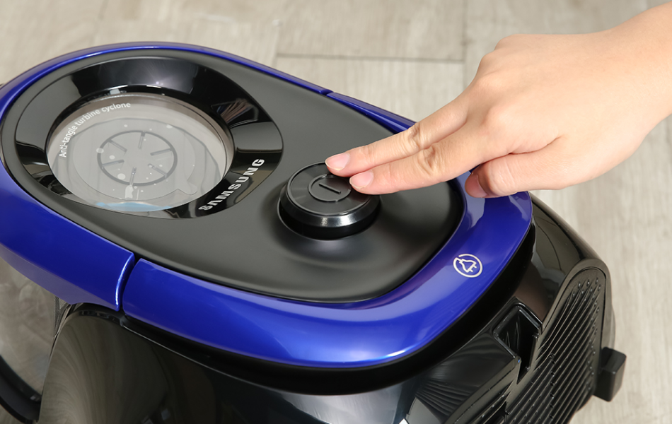 Máy hút bụi Samsung VC18M2120SB/SV 1.5 lít