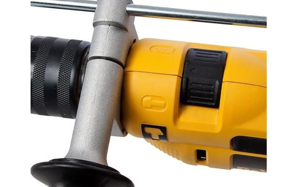 Máy khoan động lực DeWalt DWD024