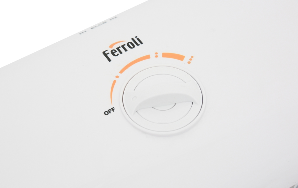 Máy nước nóng trực tiếp RITA FS TE 4.500W