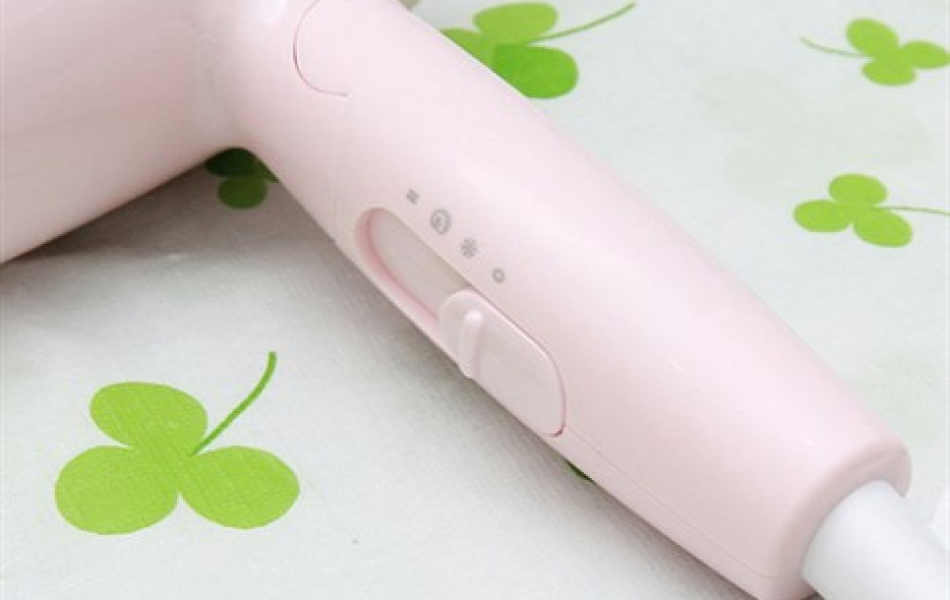 Máy sấy tóc Philips BHC010/00 1200W