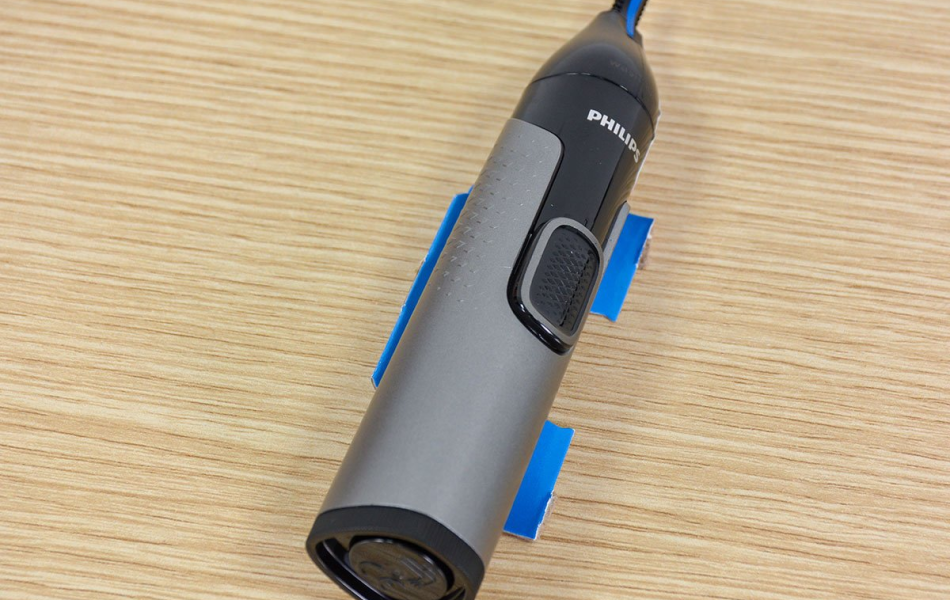 Máy tỉa lông mũi, tai và lông mày Philips NT3650/16