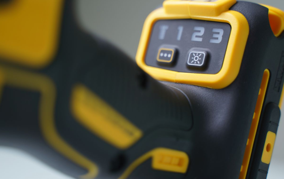 Máy vặn bu lông dùng pin 20V DeWalt DCF892N-B1 - Chưa pin, sạc