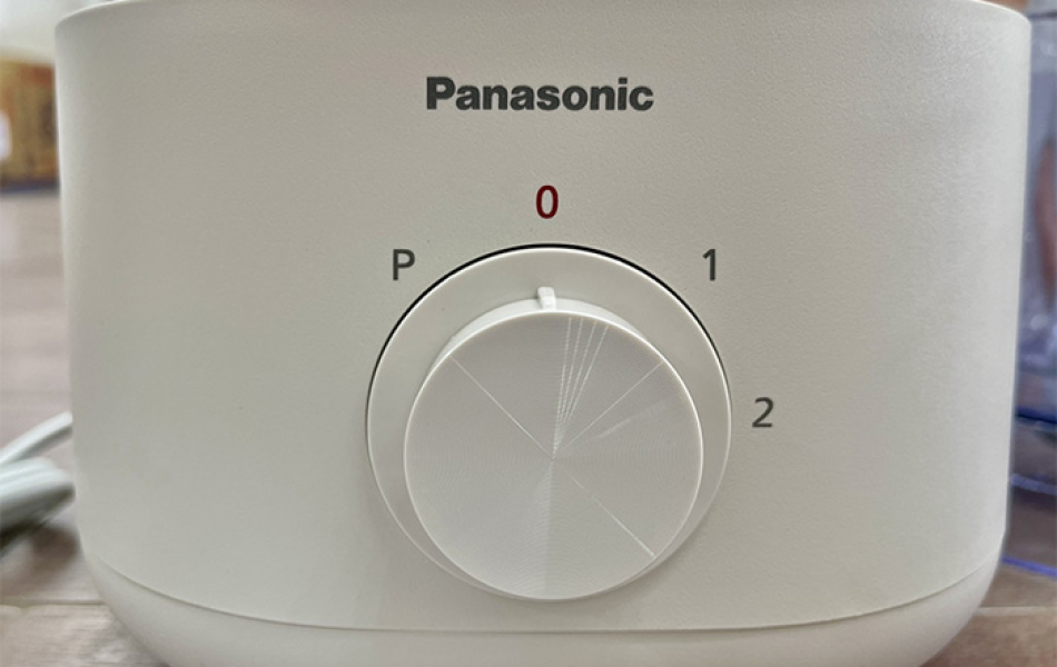 Máy chế biến thực phẩm Panasonic MK-F310WRA