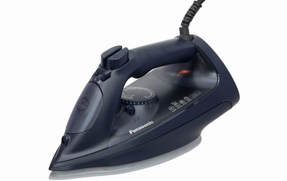 Bàn ủi hơi nước Panasonic NI-U800ARA