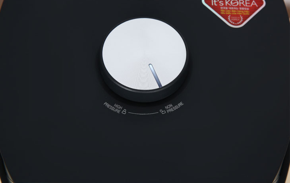 Nồi cơm điện áp suất cao tần Cuckoo 1.8 lít CRP-LHTR1009F/WHSIVNCV/BKSIVNCV