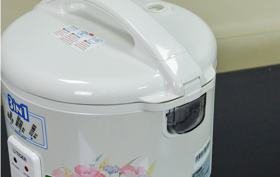 Nồi cơm điện nắp gài Tiger JNP-1803 FF/NA 1.8 lít