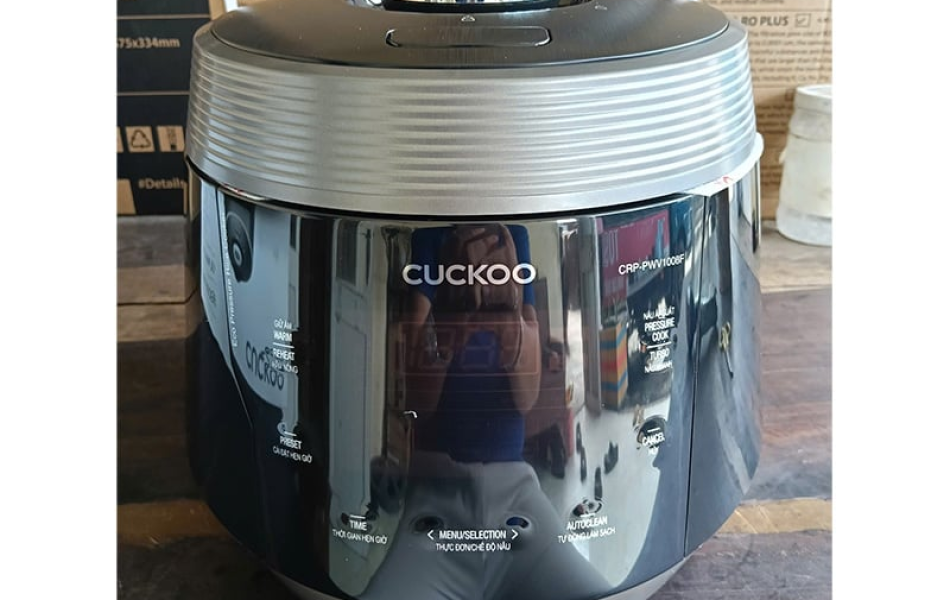 Nồi cơm điện tử áp suất Cuckoo CRP-PWV1008F/BKDSCRVNCV 1.8L