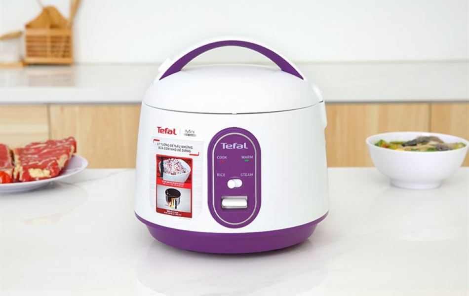 Nồi cơm nắp gài Tefal 0.7 lít RK224168