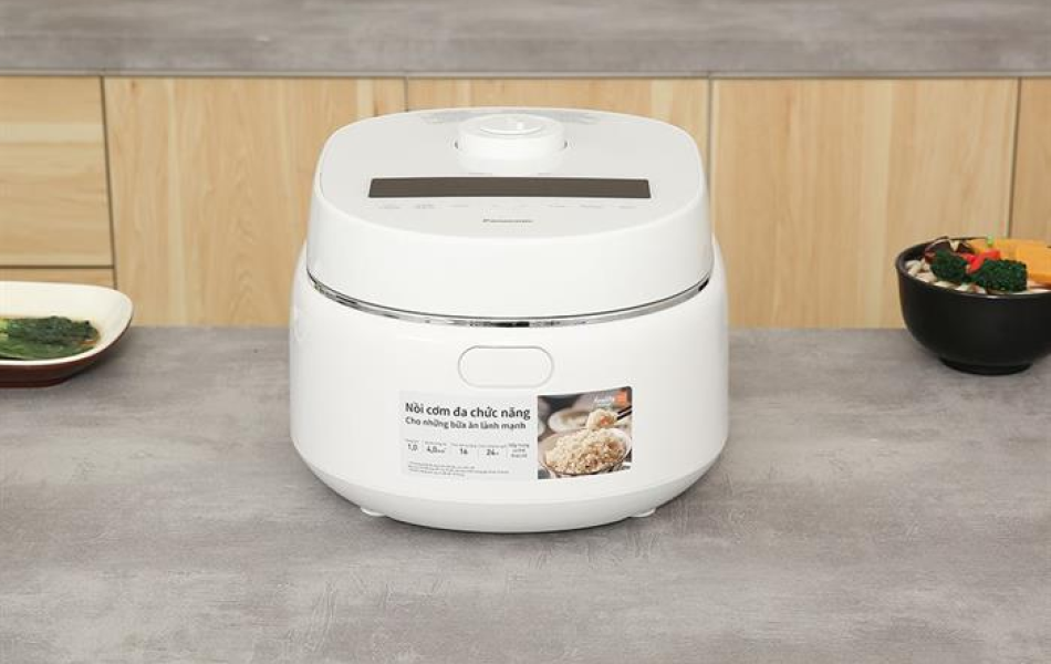 Nồi cơm điện tử Panasonic 1 lít SR-DK104WRA