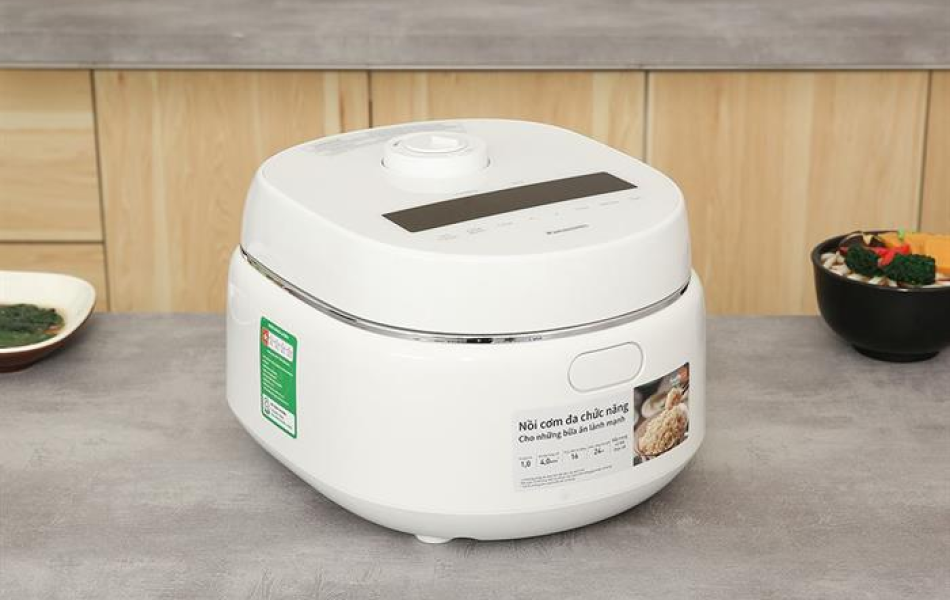 Nồi cơm điện tử Panasonic 1 lít SR-DK104WRA