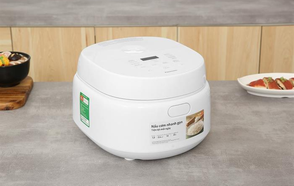 Nồi cơm điện tử Panasonic 1 lít SR-DK184WRA