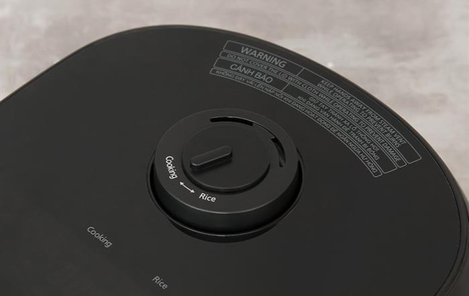 Nồi cơm điện tử Panasonic 1 lít SR-DM104KRA 