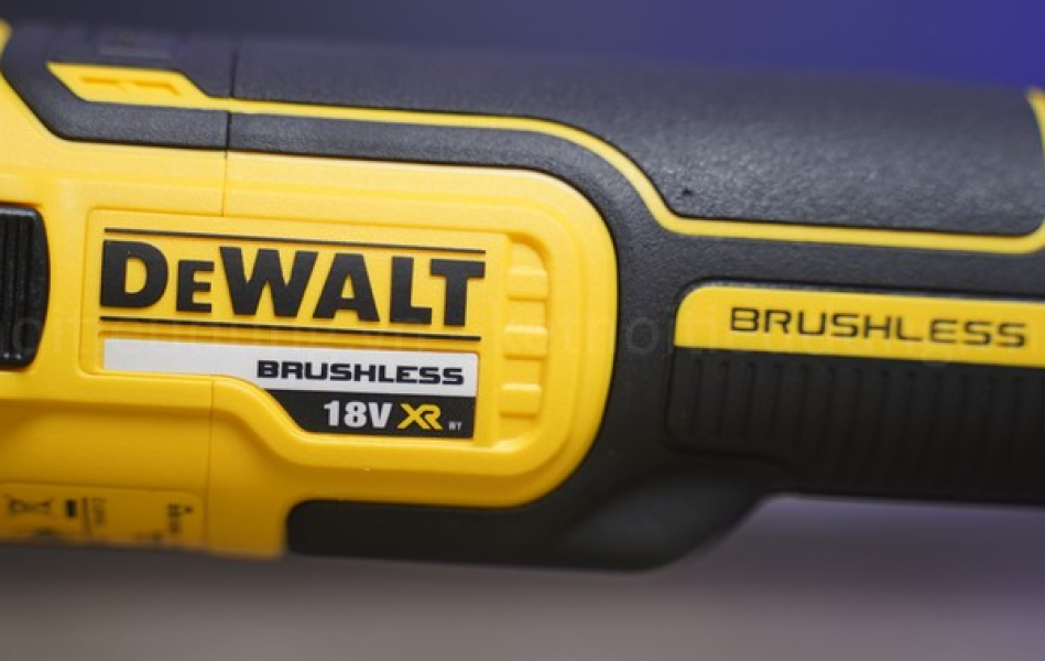 Thân máy mài góc Dewalt DCG405N - Chưa pin, sạc