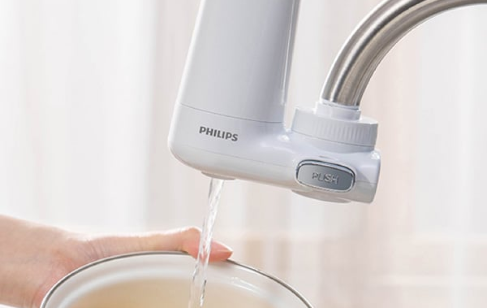 Thiết bị lọc nước tại vòi Philips AWP3753