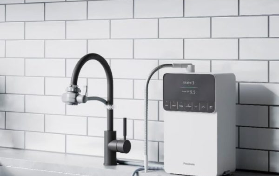 Máy lọc nước điện giải ion kiềm Panasonic TK-AS700-WVN